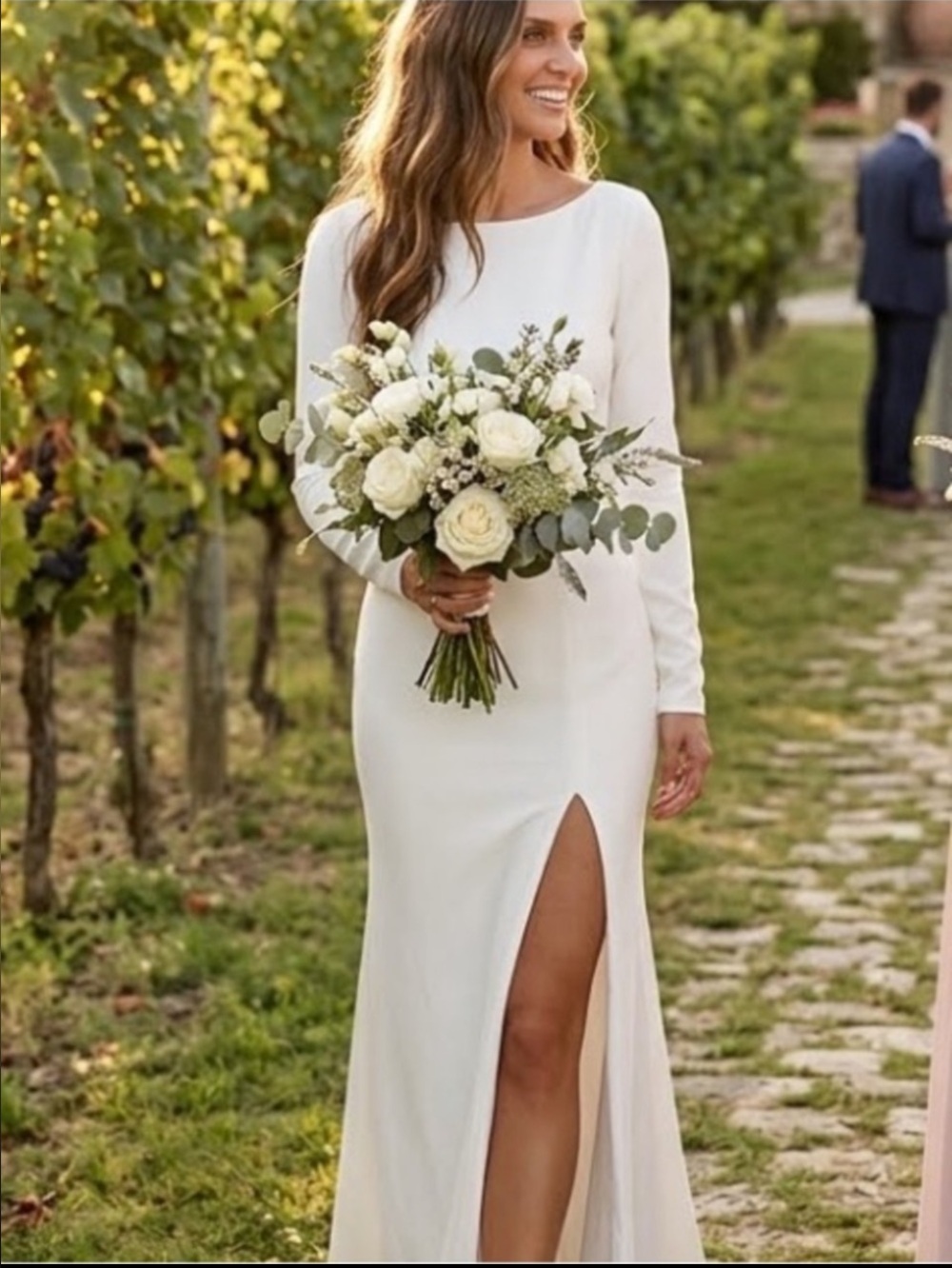 New Romantic Moments Elegant White Lace-Back Long Sleeve Gown Sz XS